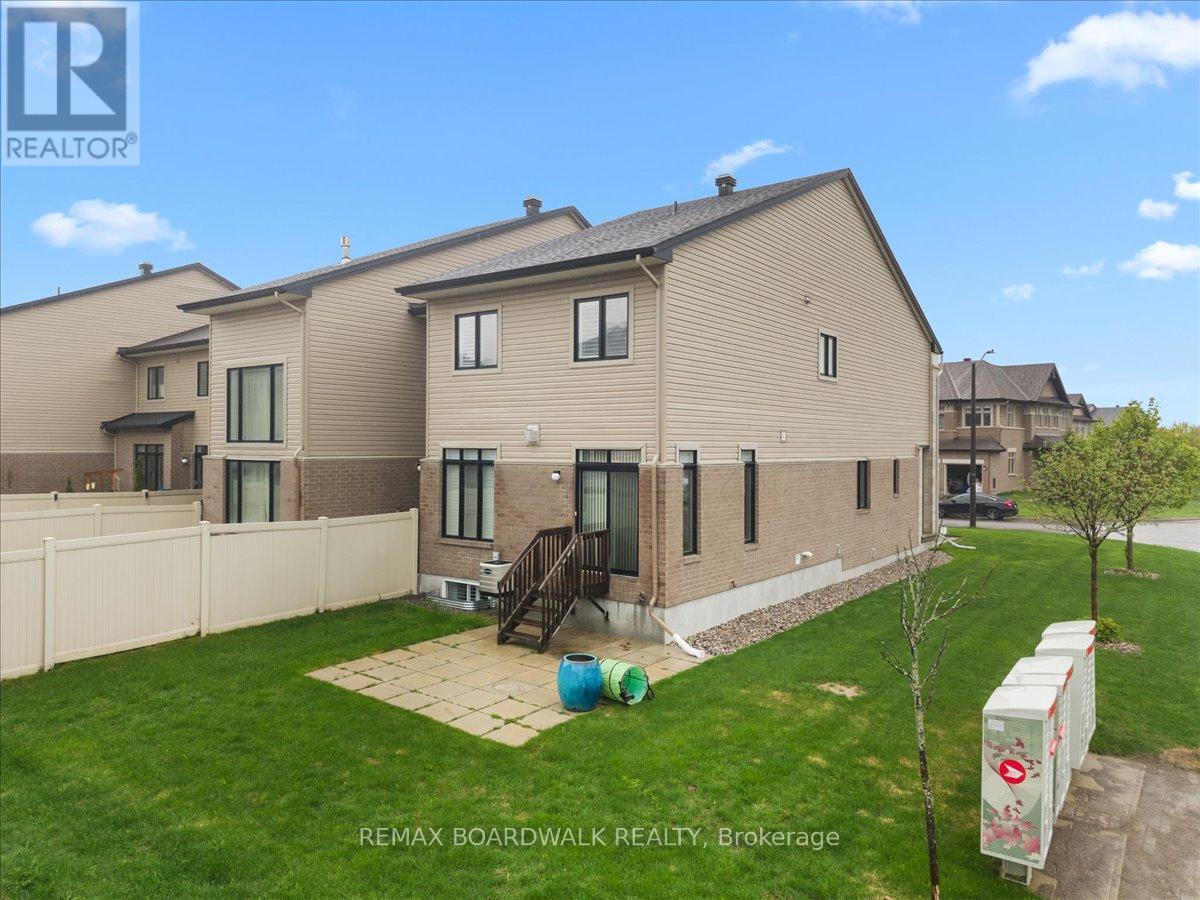 638 GUERNSEY PLACE