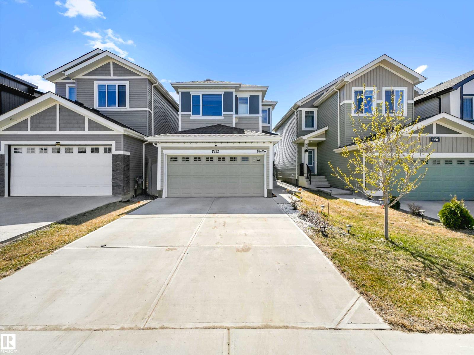 2435 12 AV NW