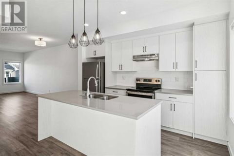 502, 24 Rivercrest Drive Cochrane AB T4C2C5