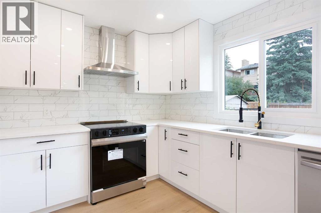 24 Hawkwood Crescent NW
