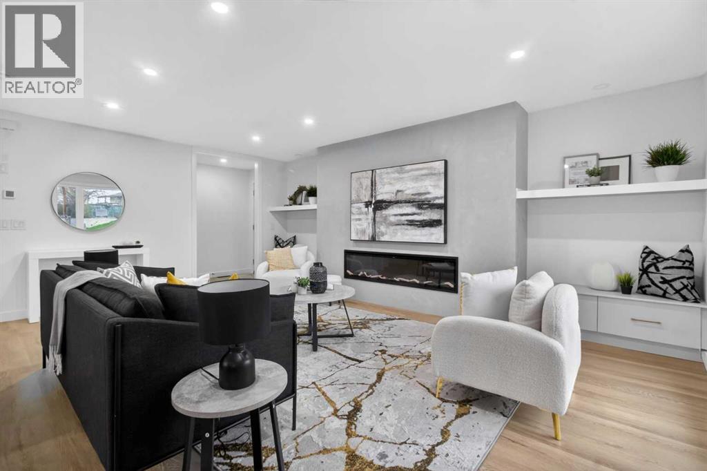 739 Sabrina Road SW