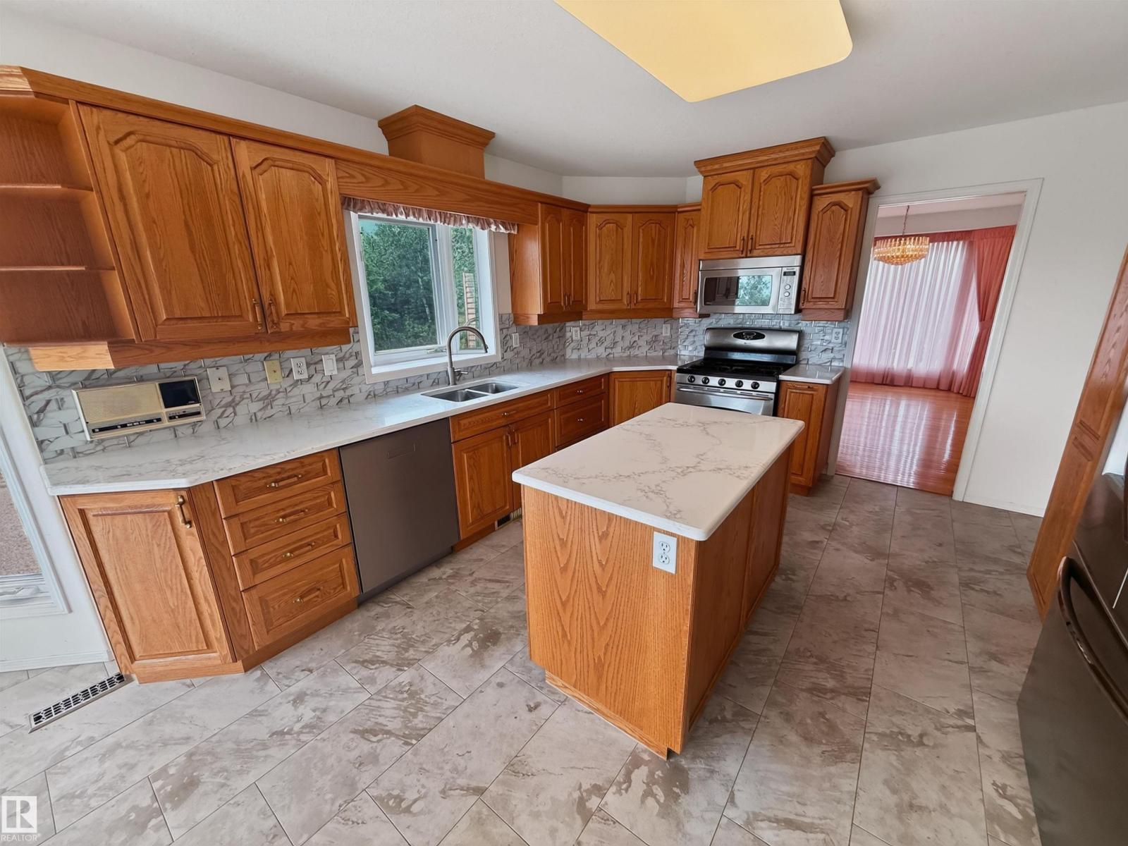 #15 26123 TWP ROAD 511