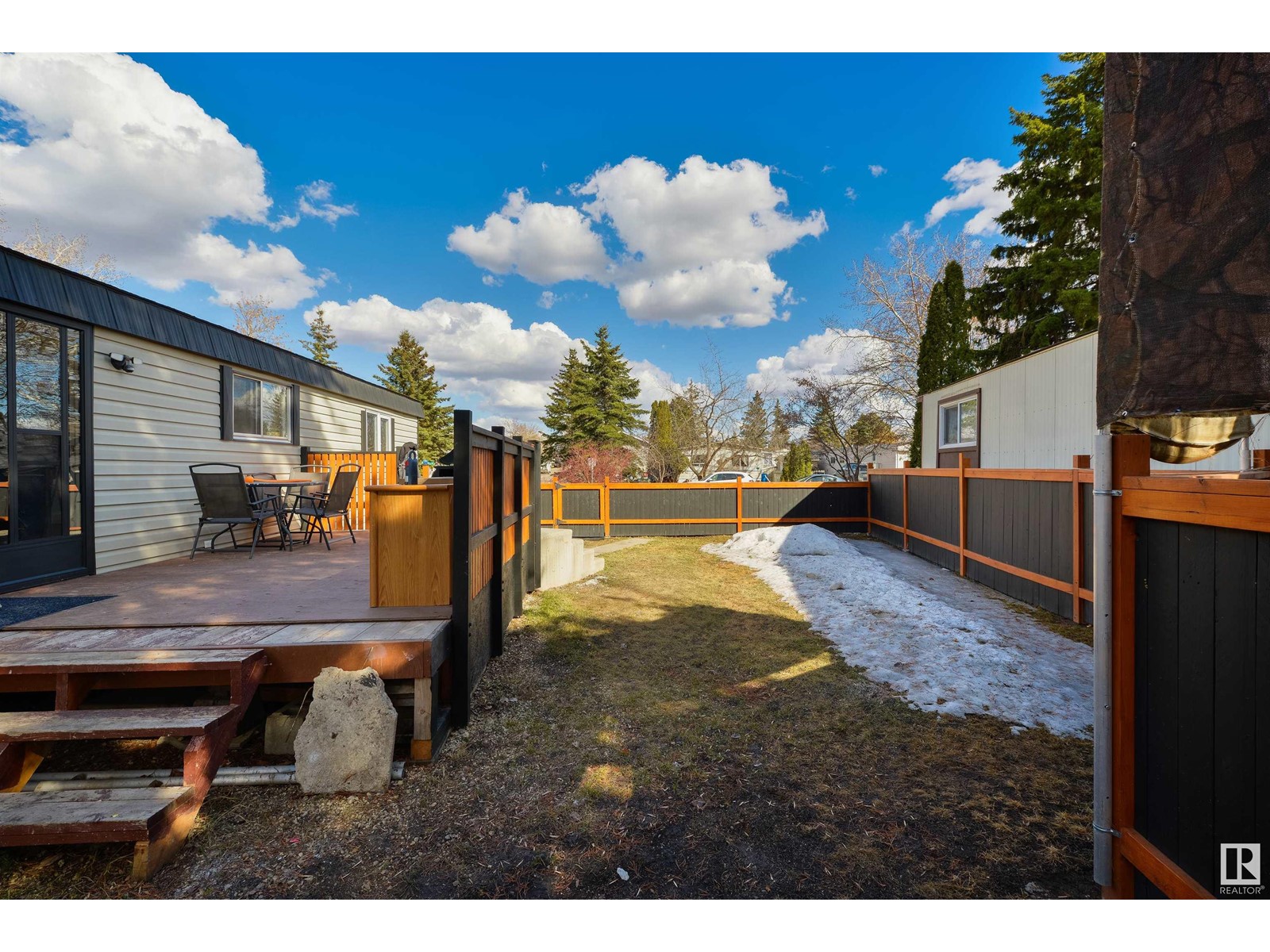 52 Maple Ridge DR NW