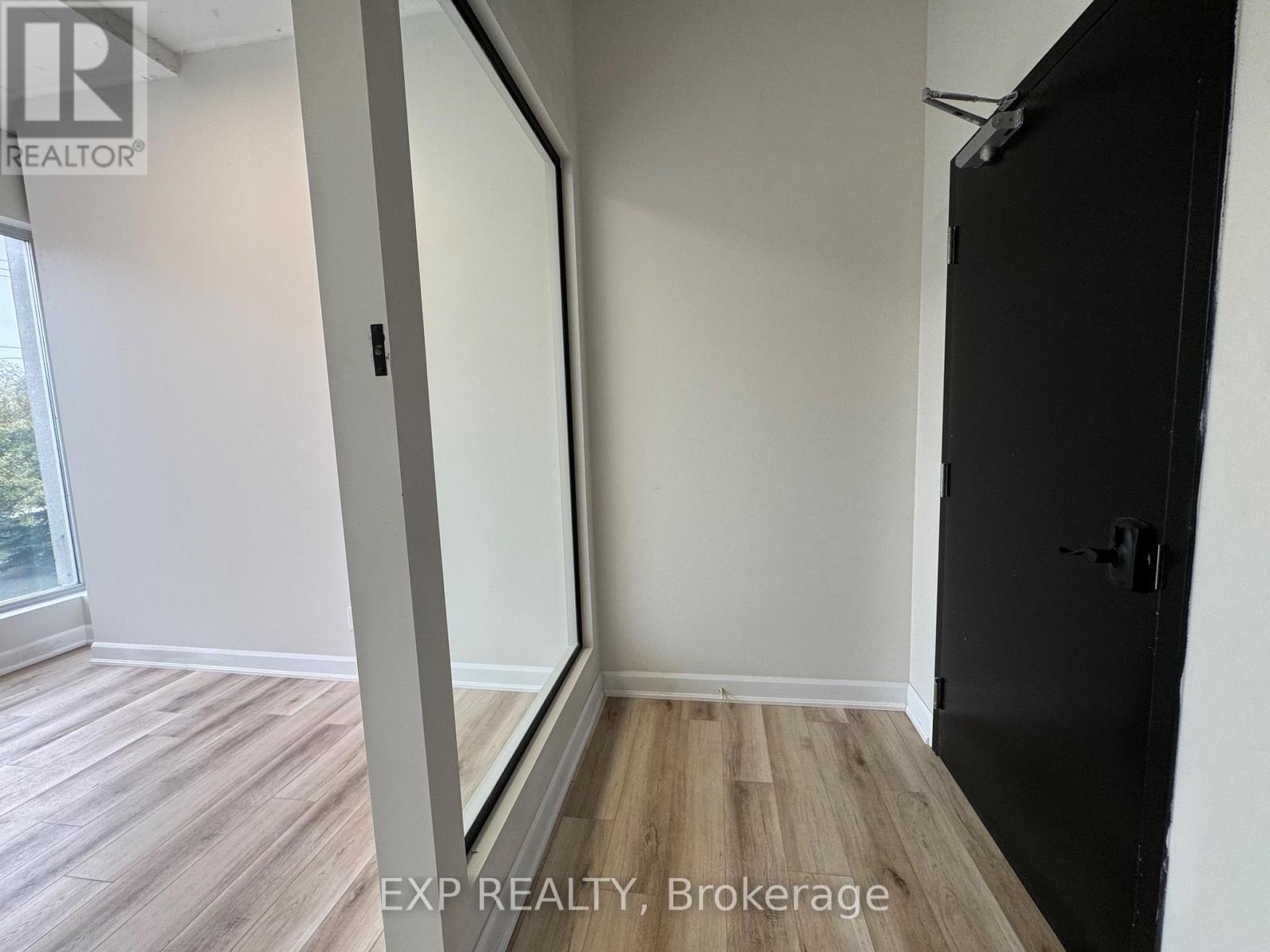 214 - 230 LAKESHORE ROAD E