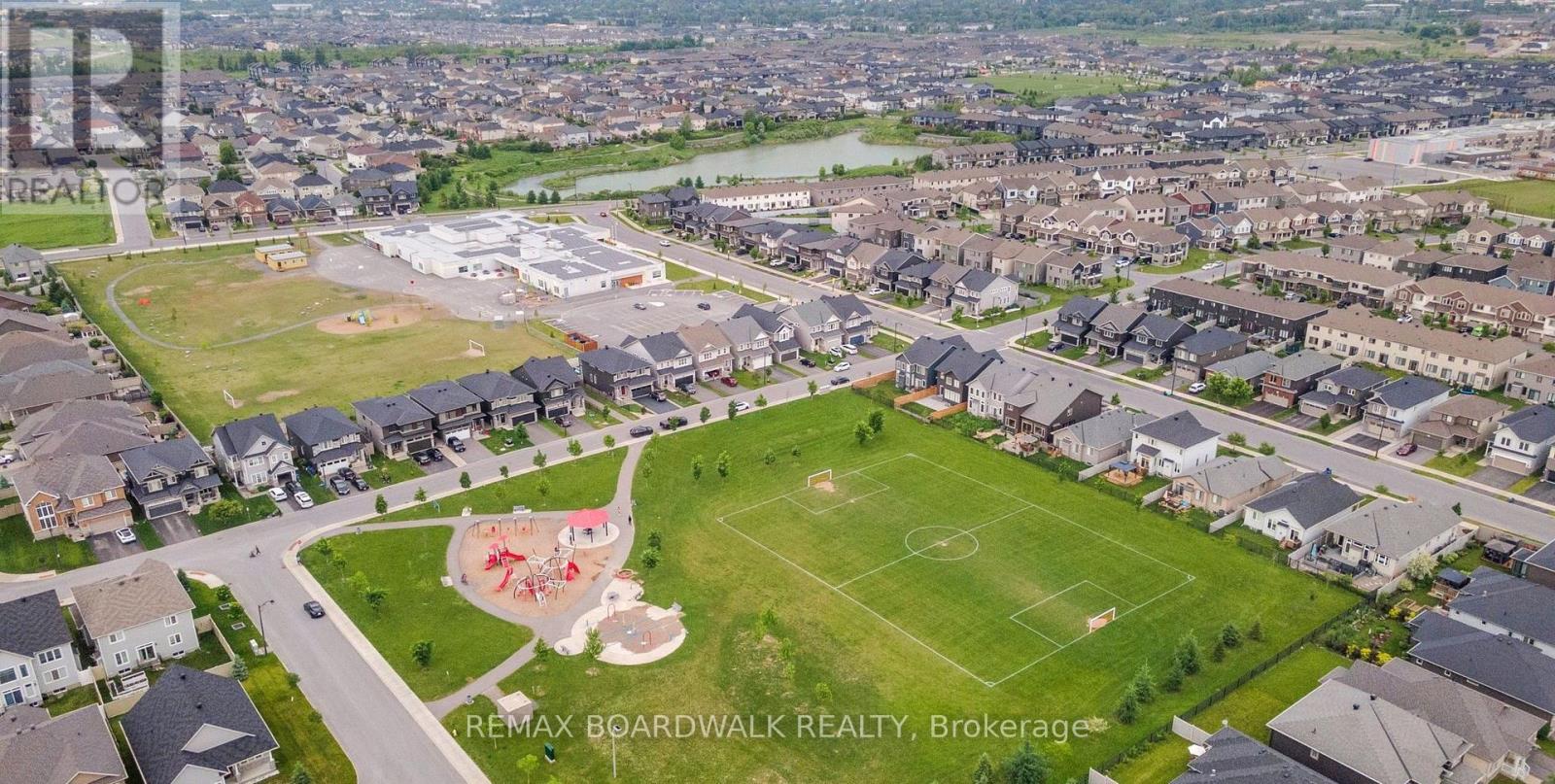 302 HALIBURTON HEIGHTS