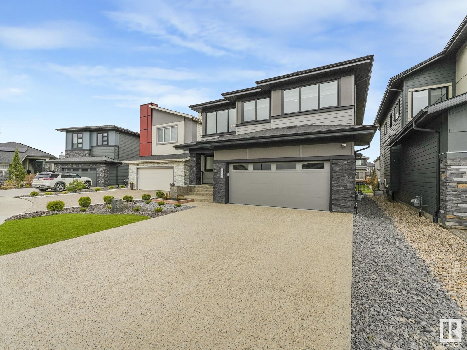 2227 KELLY CR SW