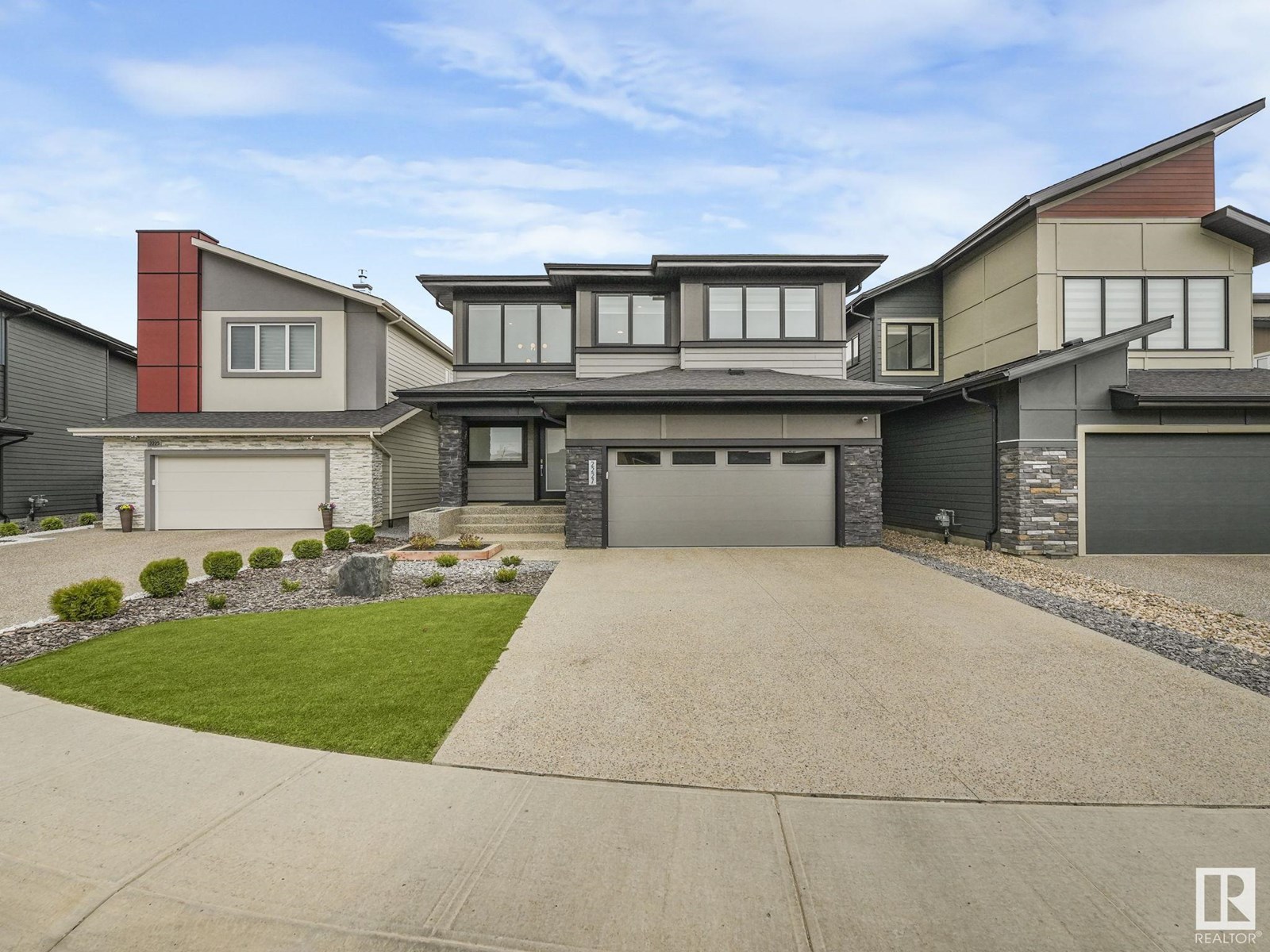 2227 KELLY CR SW