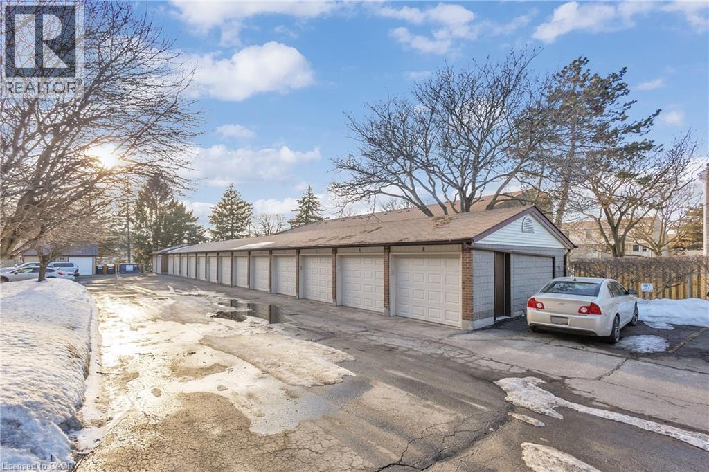 67 BRECKENRIDGE Drive Unit# 202