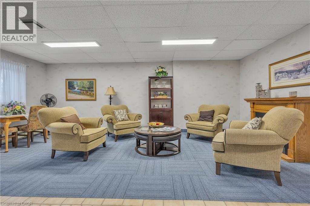 67 BRECKENRIDGE Drive Unit# 202