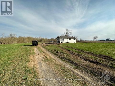 406 LATOURELL ROAD North Grenville ON K0E1S0
