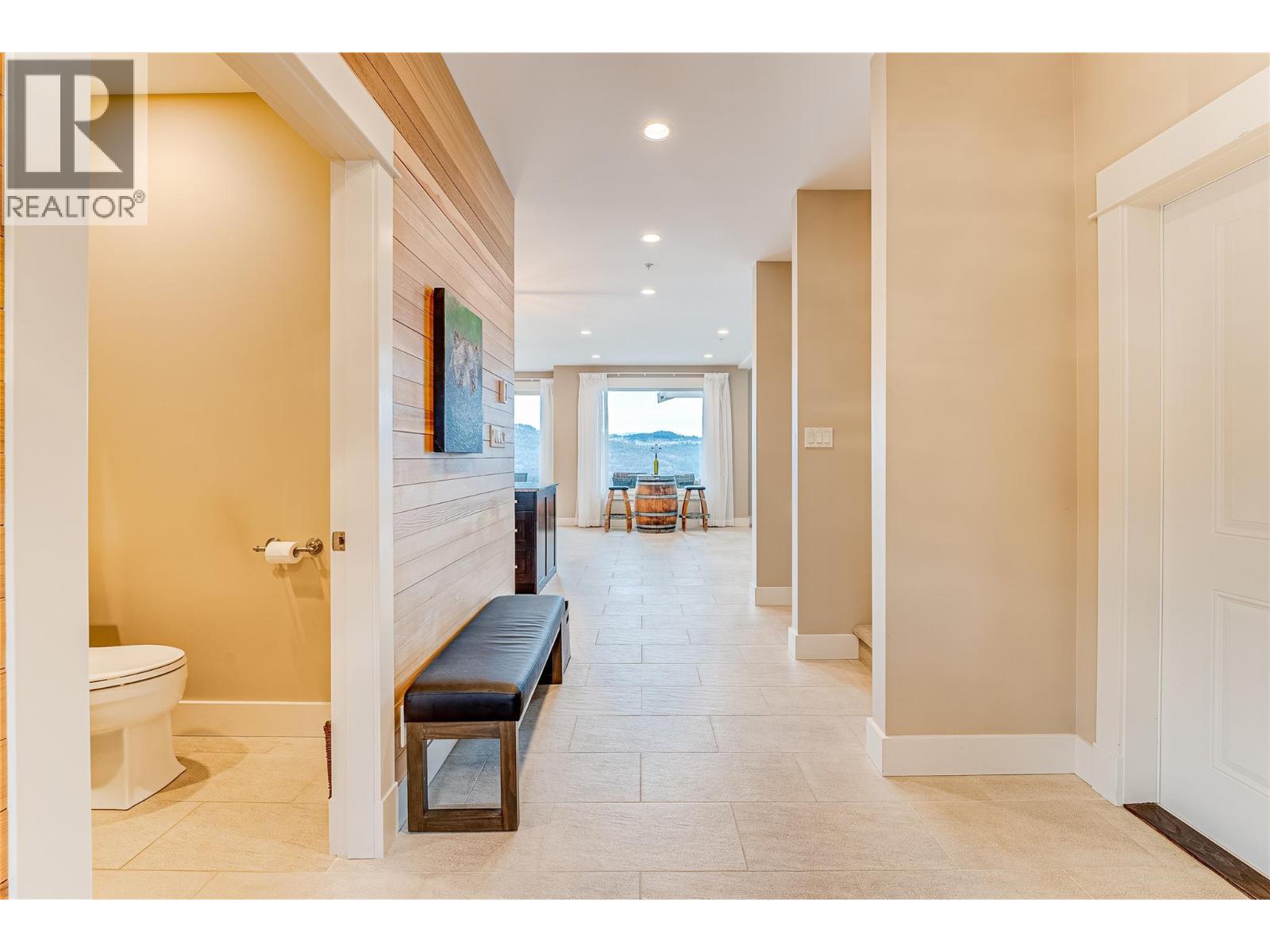 8844 Hampshire Crescent