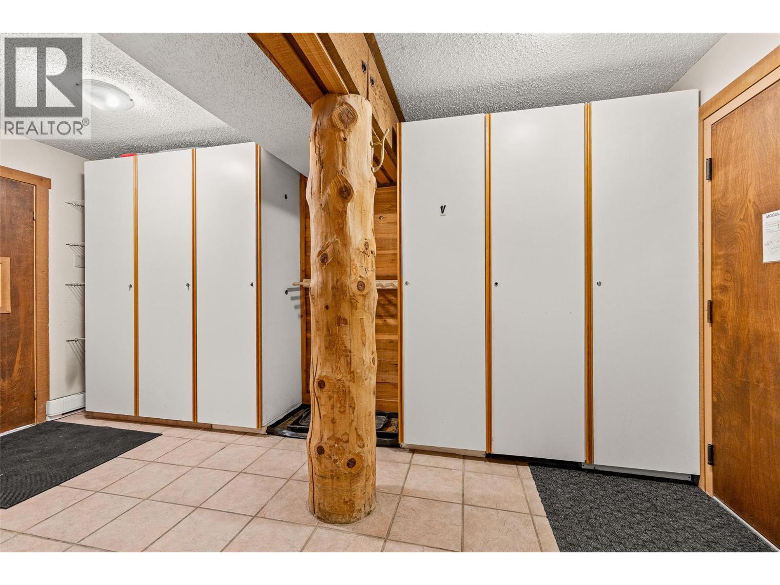 7470 Porcupine Road Unit# 610