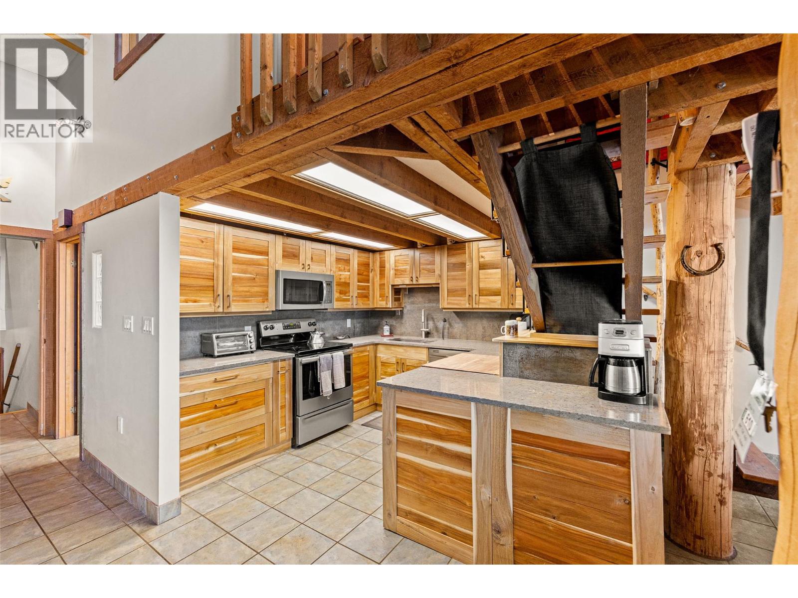7470 Porcupine Road Unit# 610