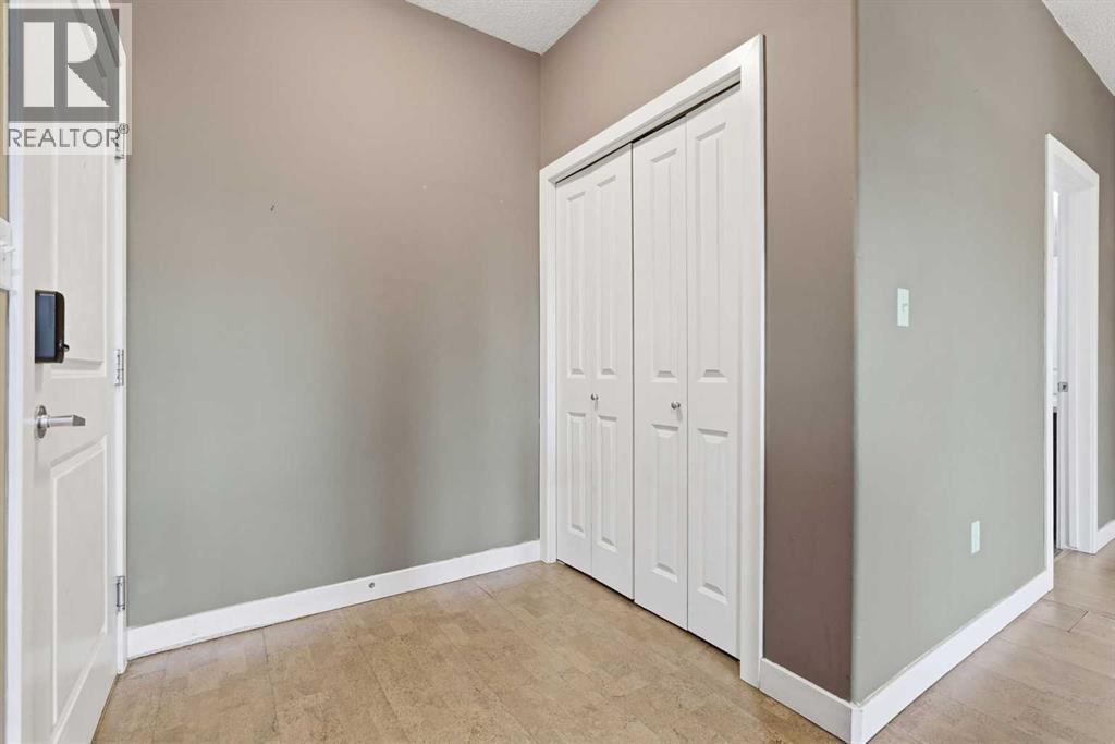 441, 11 Millrise Drive SW