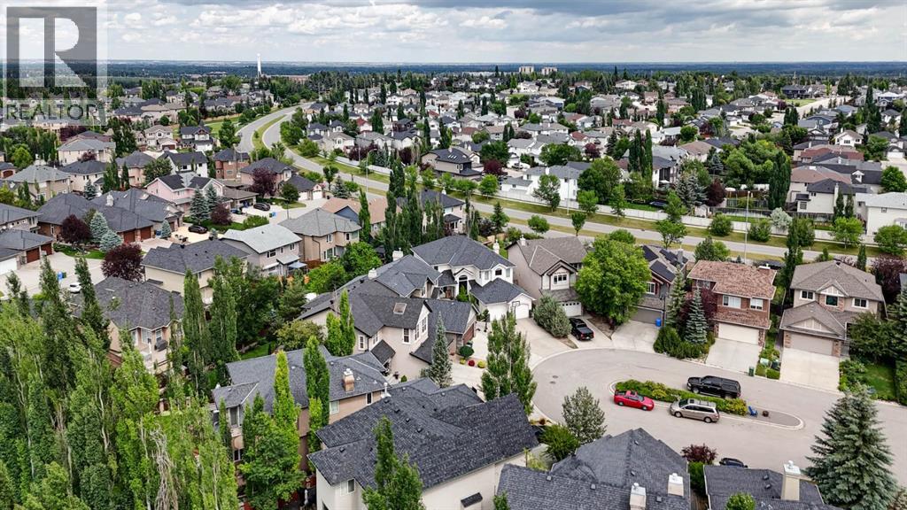 58 Evergreen Common SW