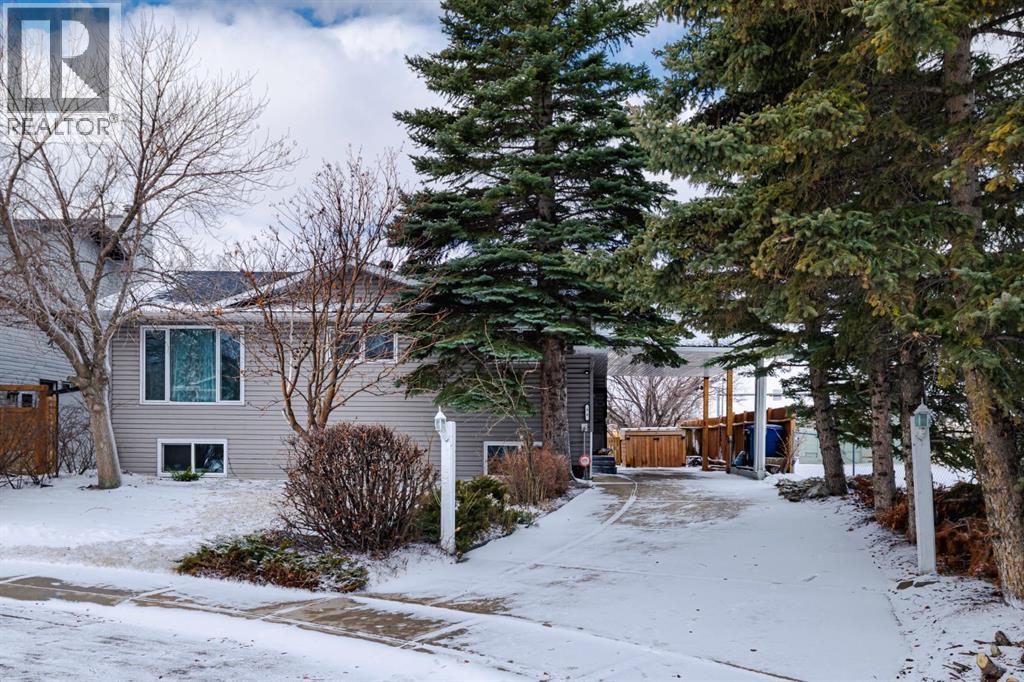 38 Sundance Place SE