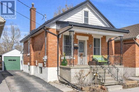 214 FERGUSON STREET Guelph (St. Patrick's Ward) ON N1E2Z3