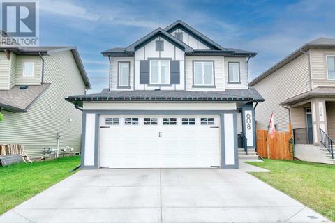 608 Monterey Drive SE High River AB T1V0H5