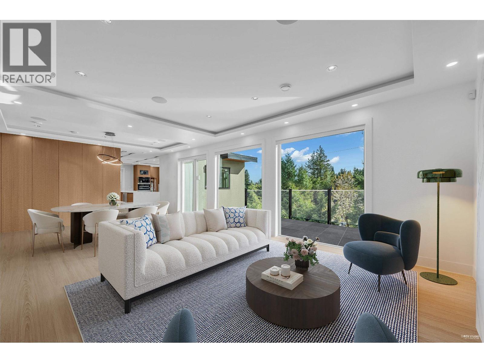 4399 HIGHLAND BOULEVARD