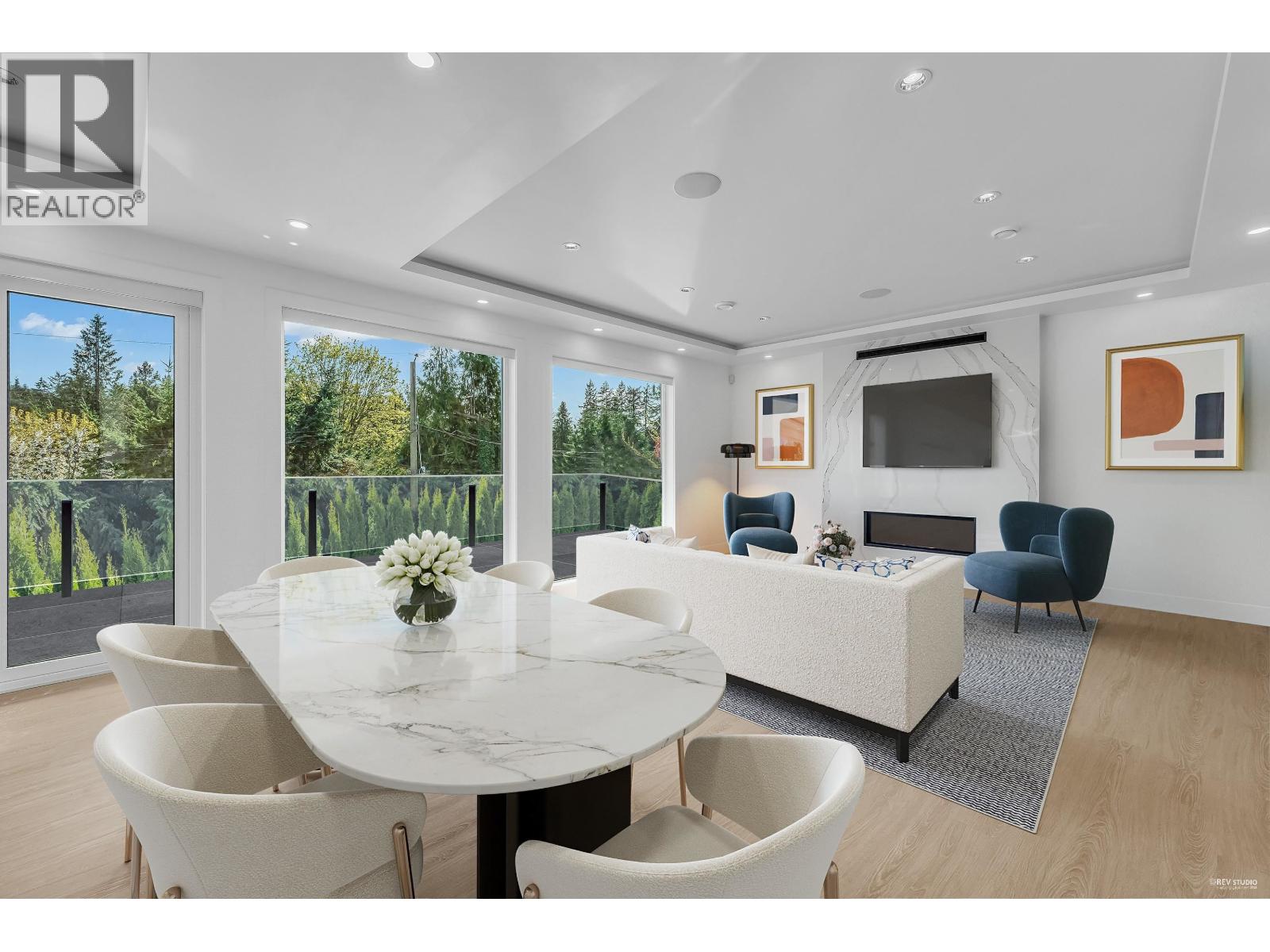 4399 HIGHLAND BOULEVARD