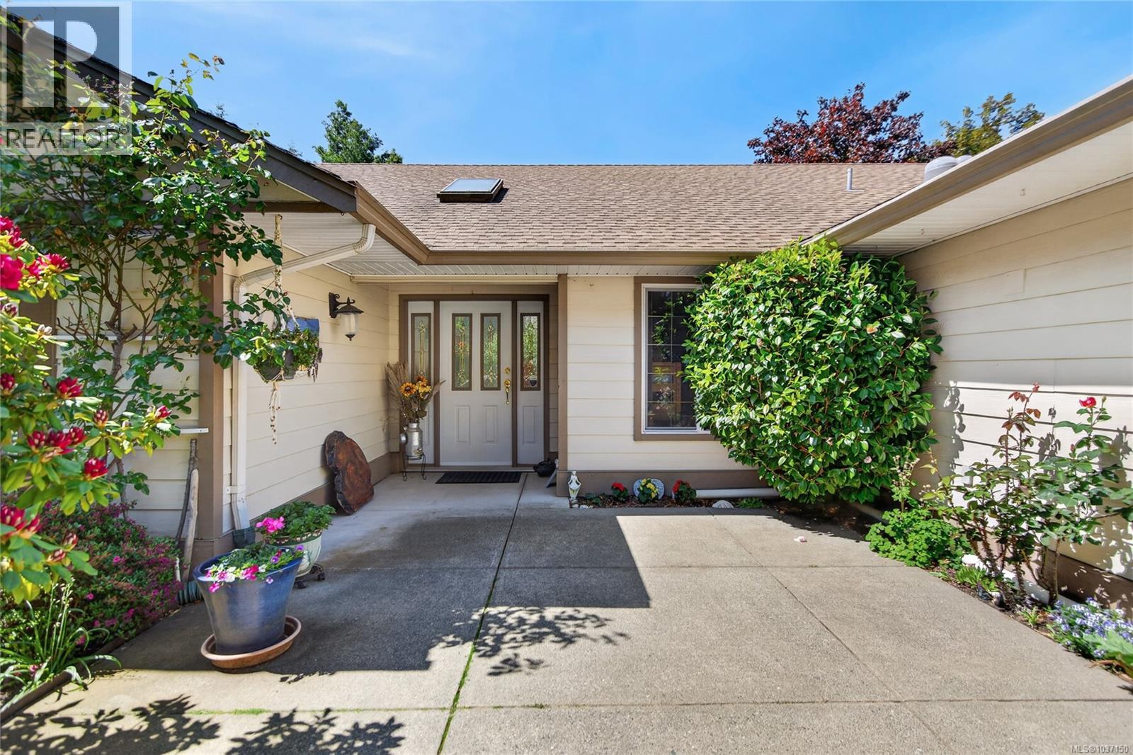 657 Sierra Pines Rd