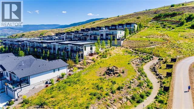 1000 Mt. Robson Place Unit# 18