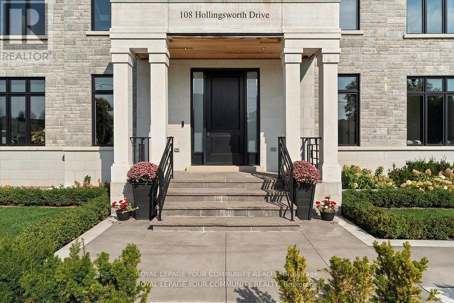 108 HOLLINGSWORTH DRIVE