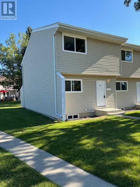 65, 55 Lemoyne Crescent W