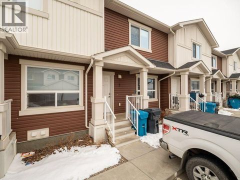 2, 221 Silkstone Road W Lethbridge AB T1J4J9