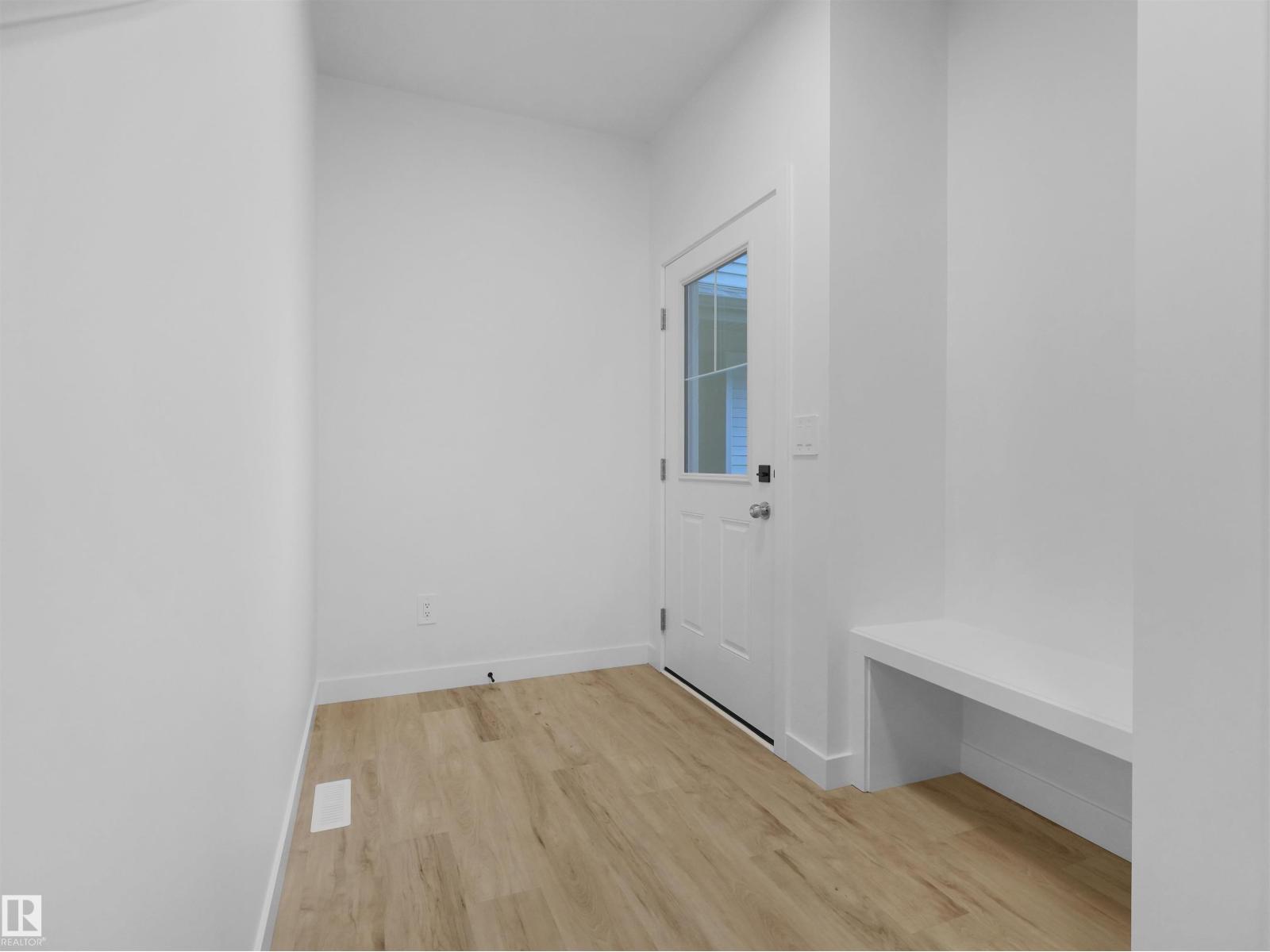 20628 43 AV NW