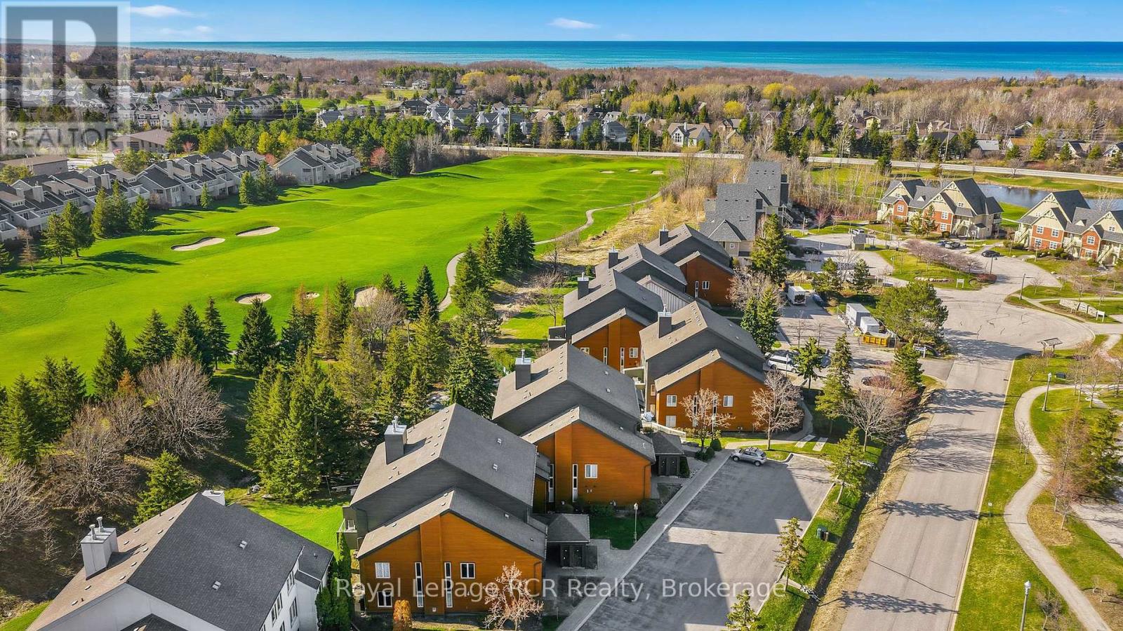 113 - 110 FAIRWAY COURT