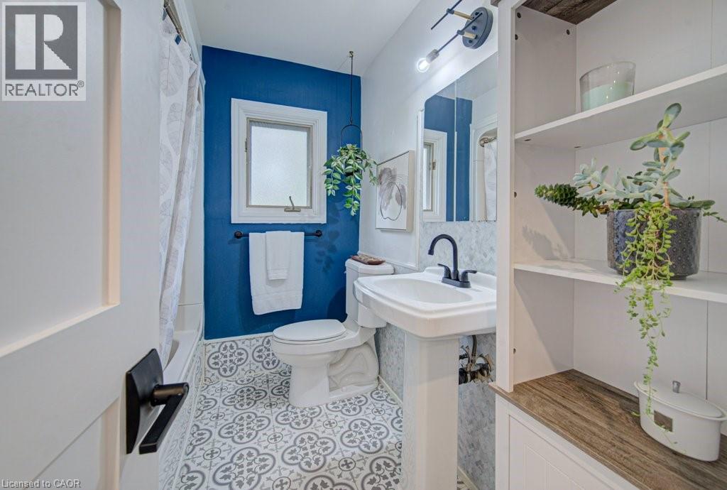 1486 AUGUSTINE Drive