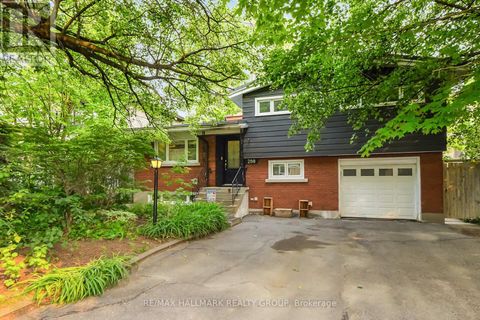 280 CLARE STREET Ottawa ON K1Z7E4