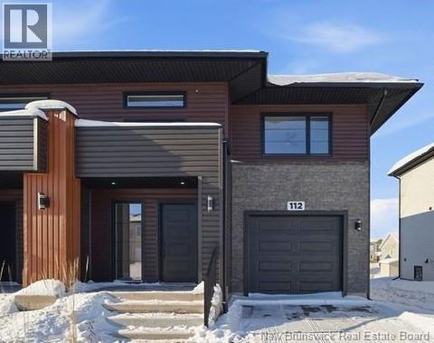 112 Edington Street Moncton NB E1E0G6