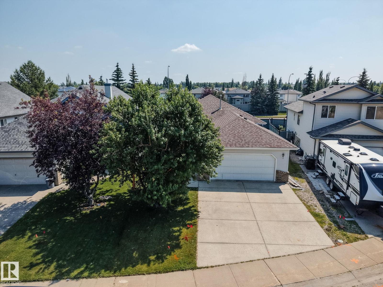 189 FORREST DR