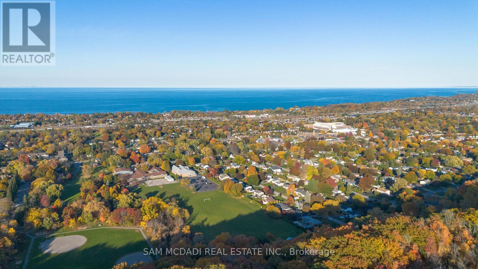 55 RIDGE ROAD E