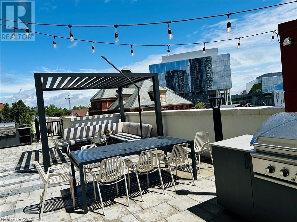 5 WELLINGTON Street S Unit# 1704