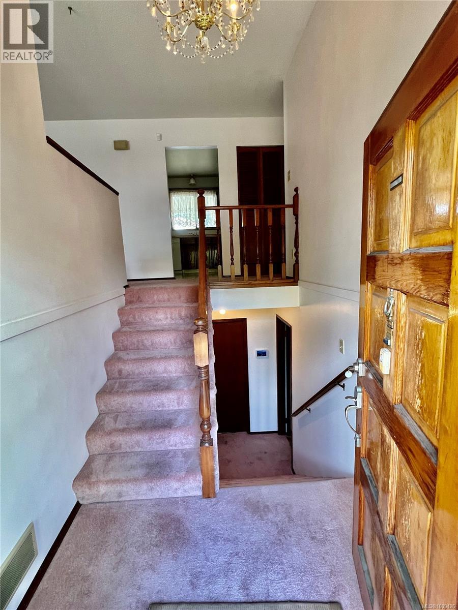 1734 Feltham Rd
