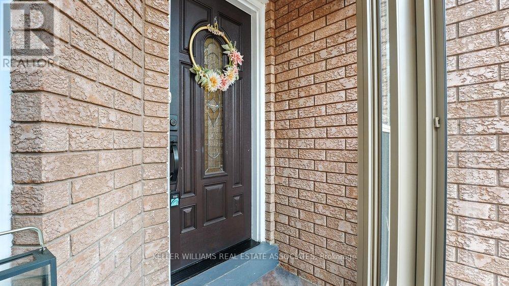 599 ASHPRIOR AVENUE