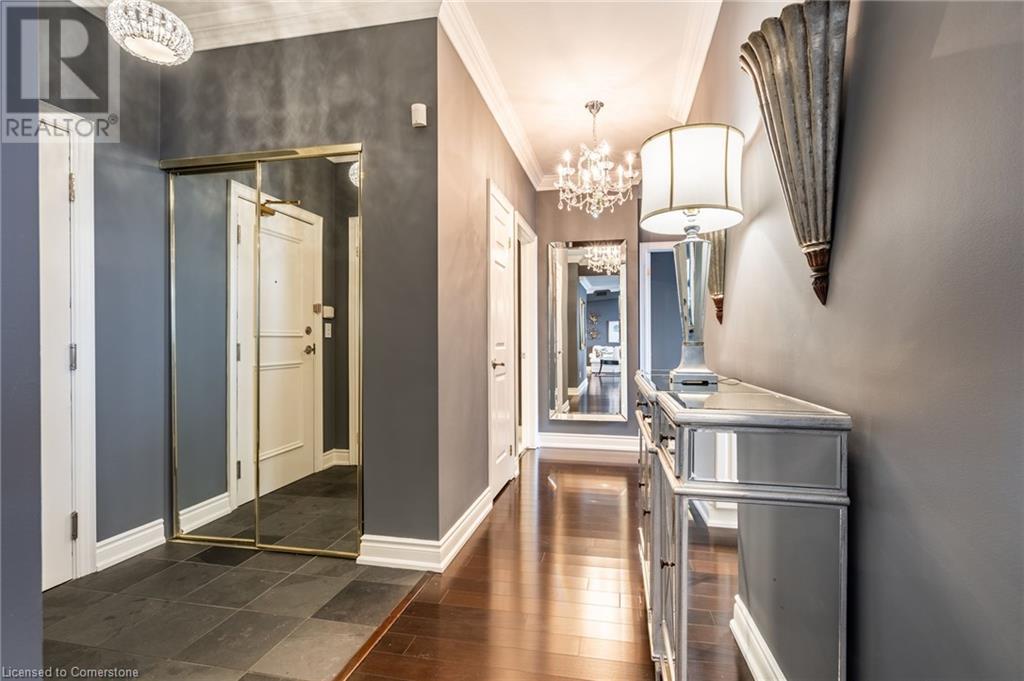 1477 LAKESHORE Road Unit# 1102
