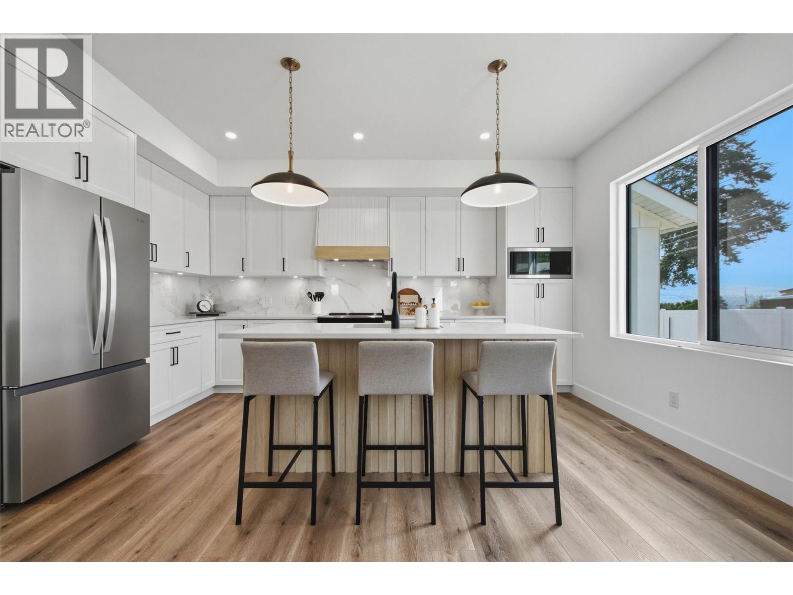 11565 Okanagan Centre Road E Unit# 8
