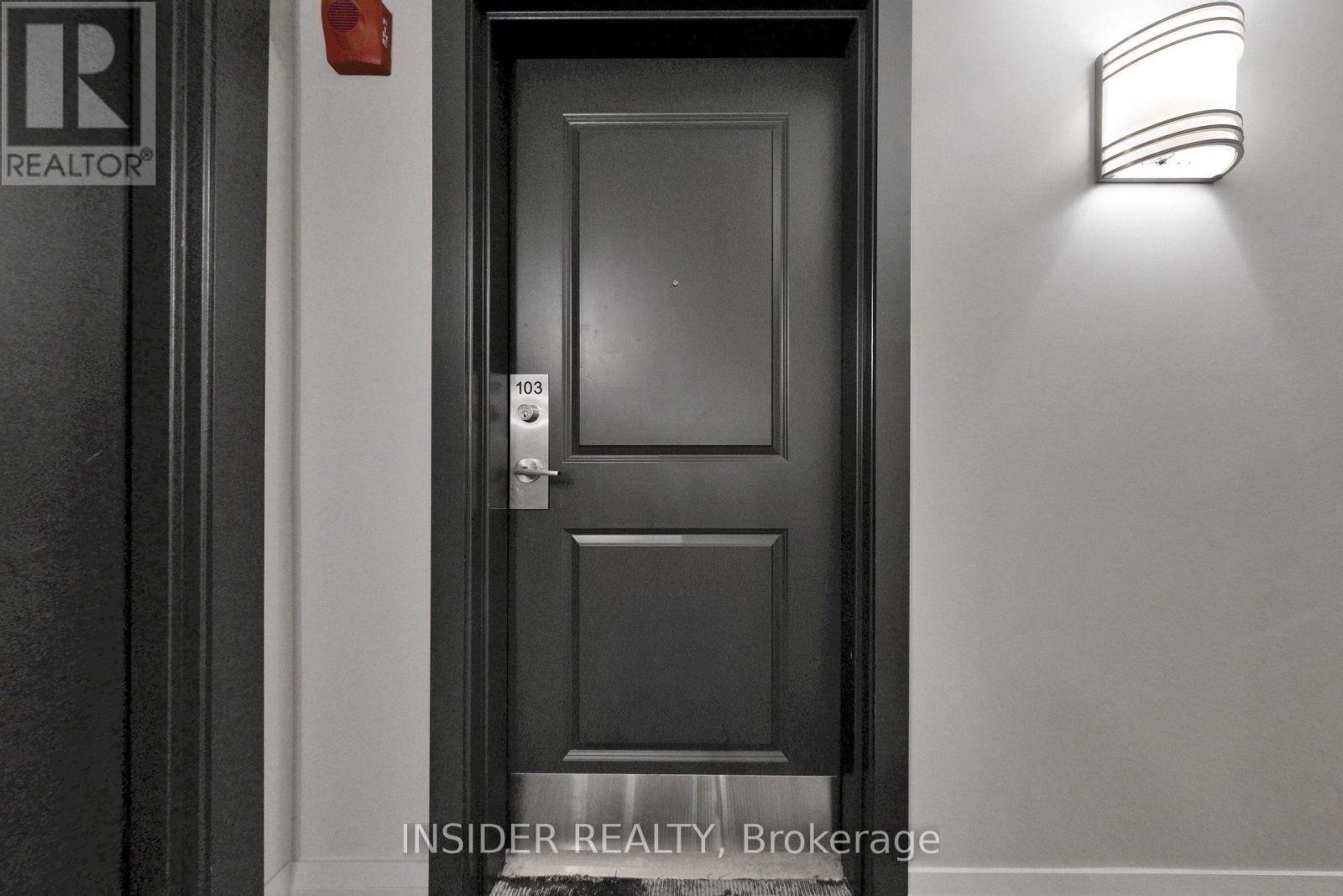 103 - 427 ABERDEEN AVENUE