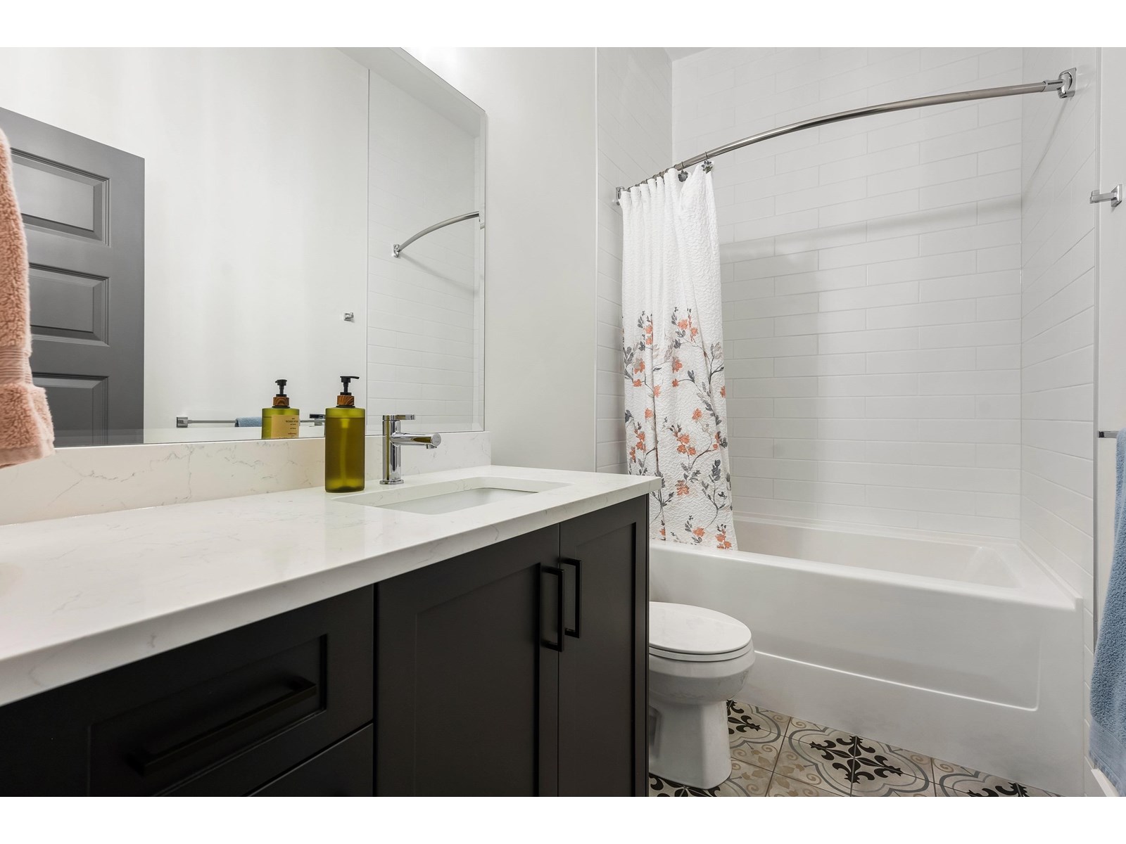 88 1880 COLUMBIA VALLEY ROAD|Cultus Lake South