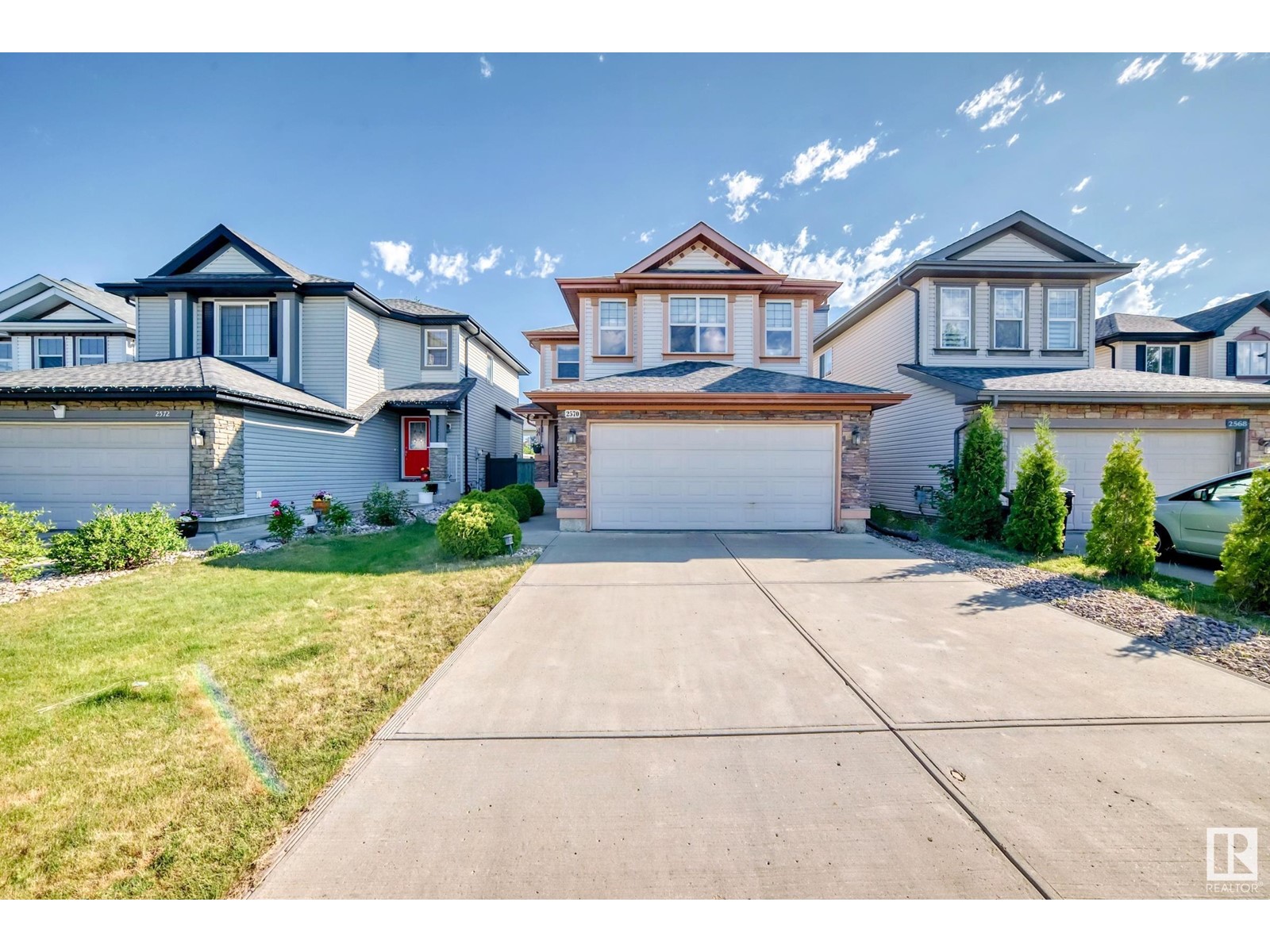 2570 HANNA CR NW