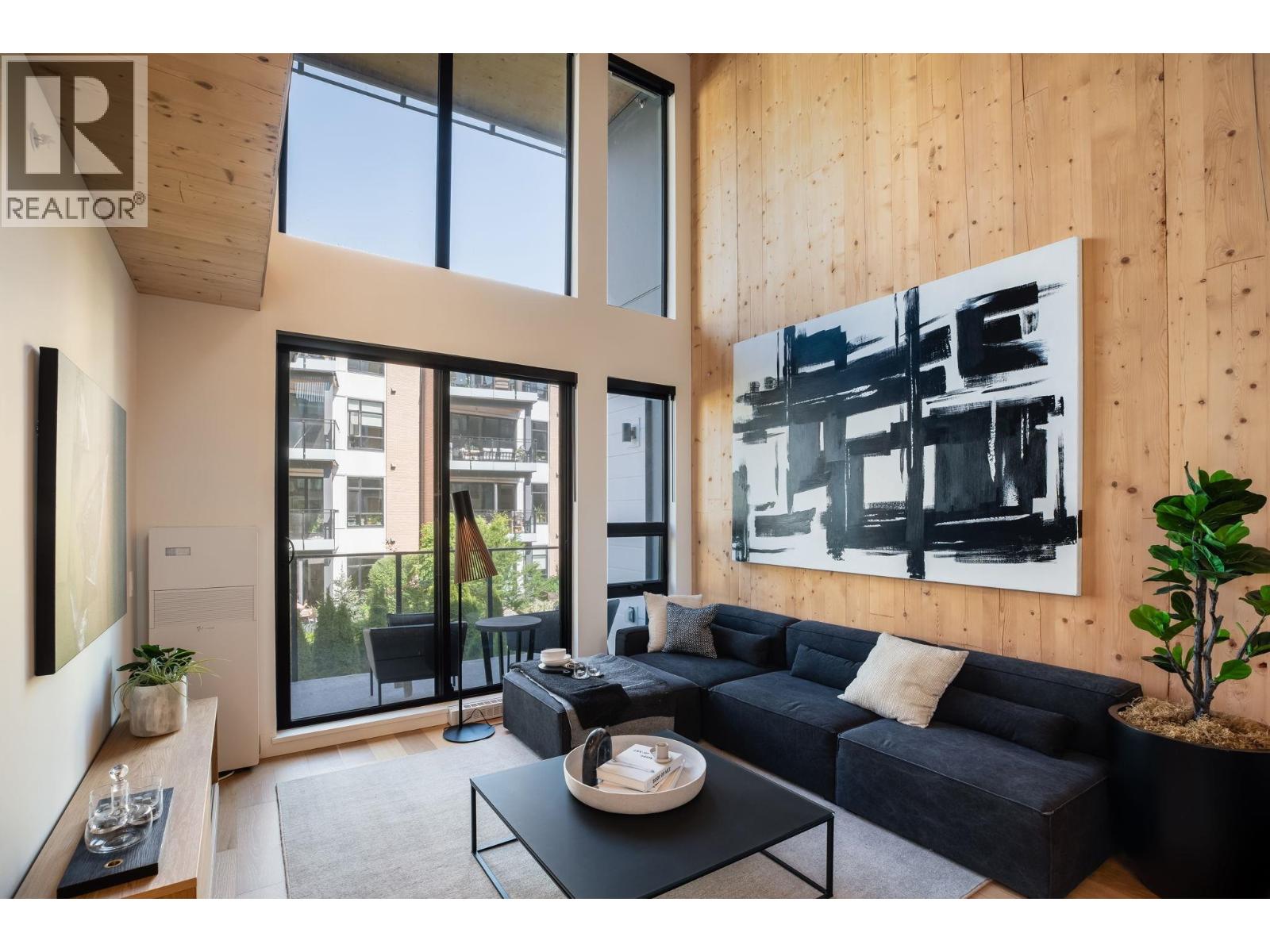 304 310 SALTER STREET