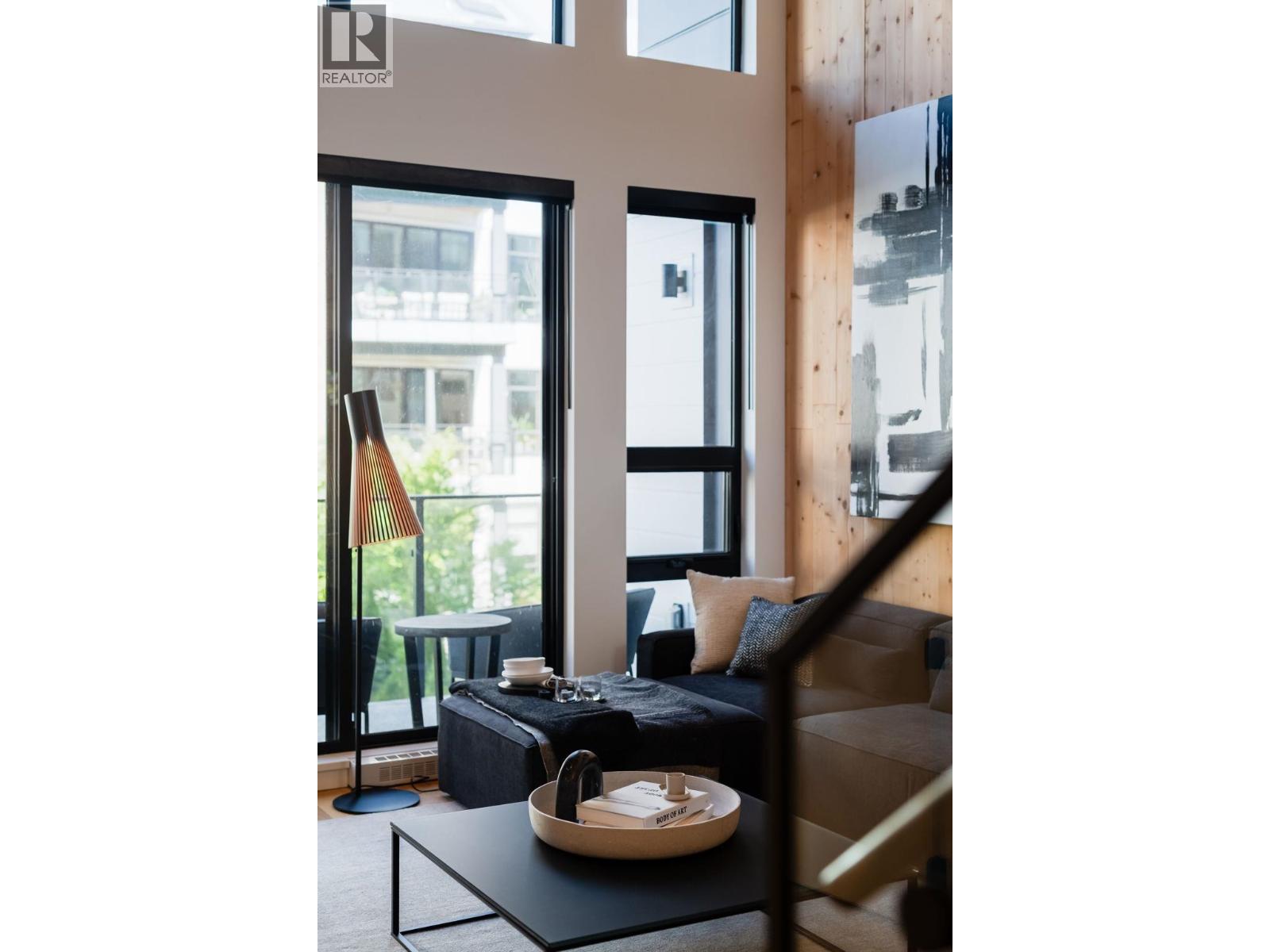 304 310 SALTER STREET