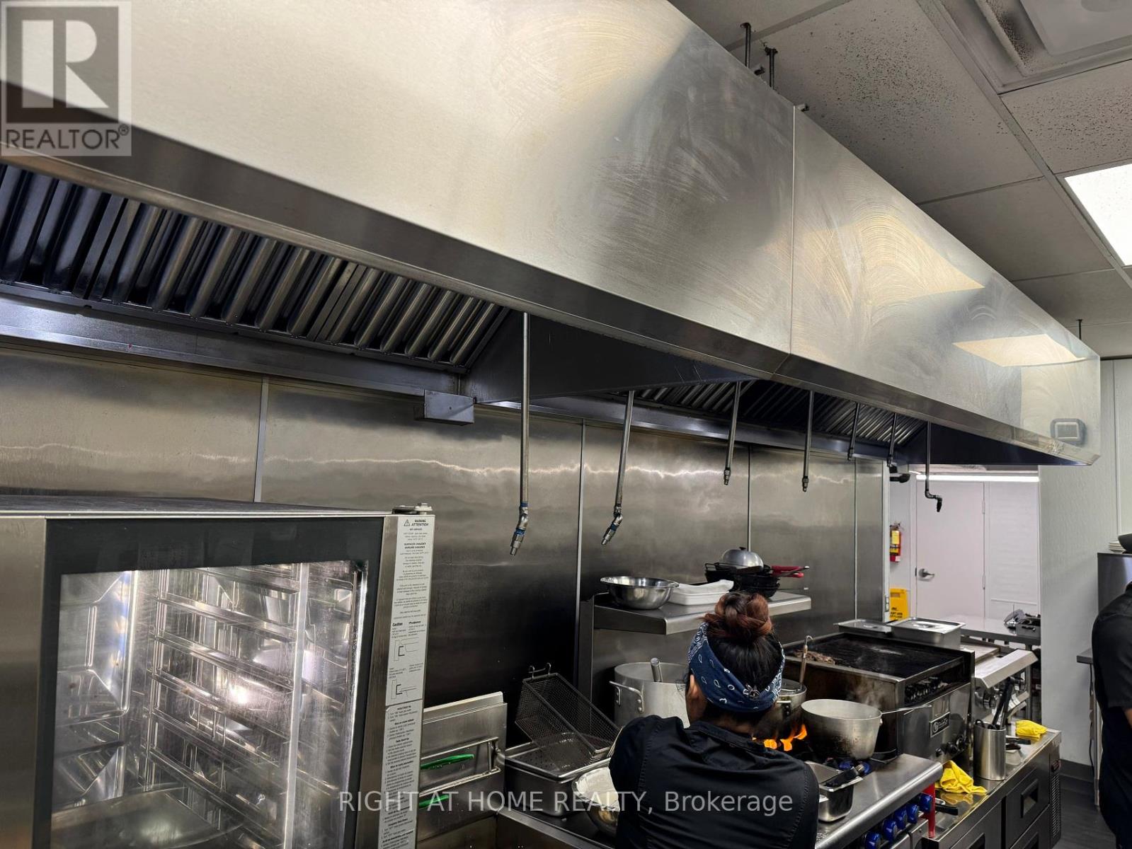 92 FORT YORK BOULEVARD