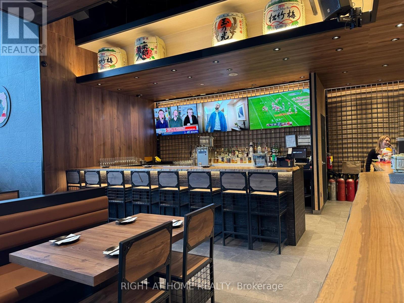 92 FORT YORK BOULEVARD