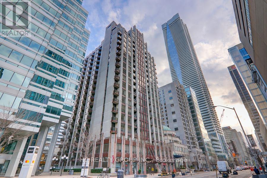 412 - 85 BLOOR STREET E