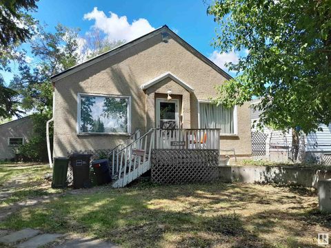 12644 70 ST NW Edmonton AB T5C0J5